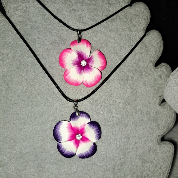 GIRLS Jewelry Set ( With a Friend ) - Picture 3 of 12